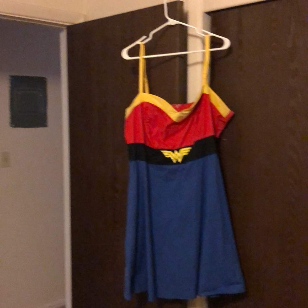 DC COMICS Wonder Woman skater dress 22